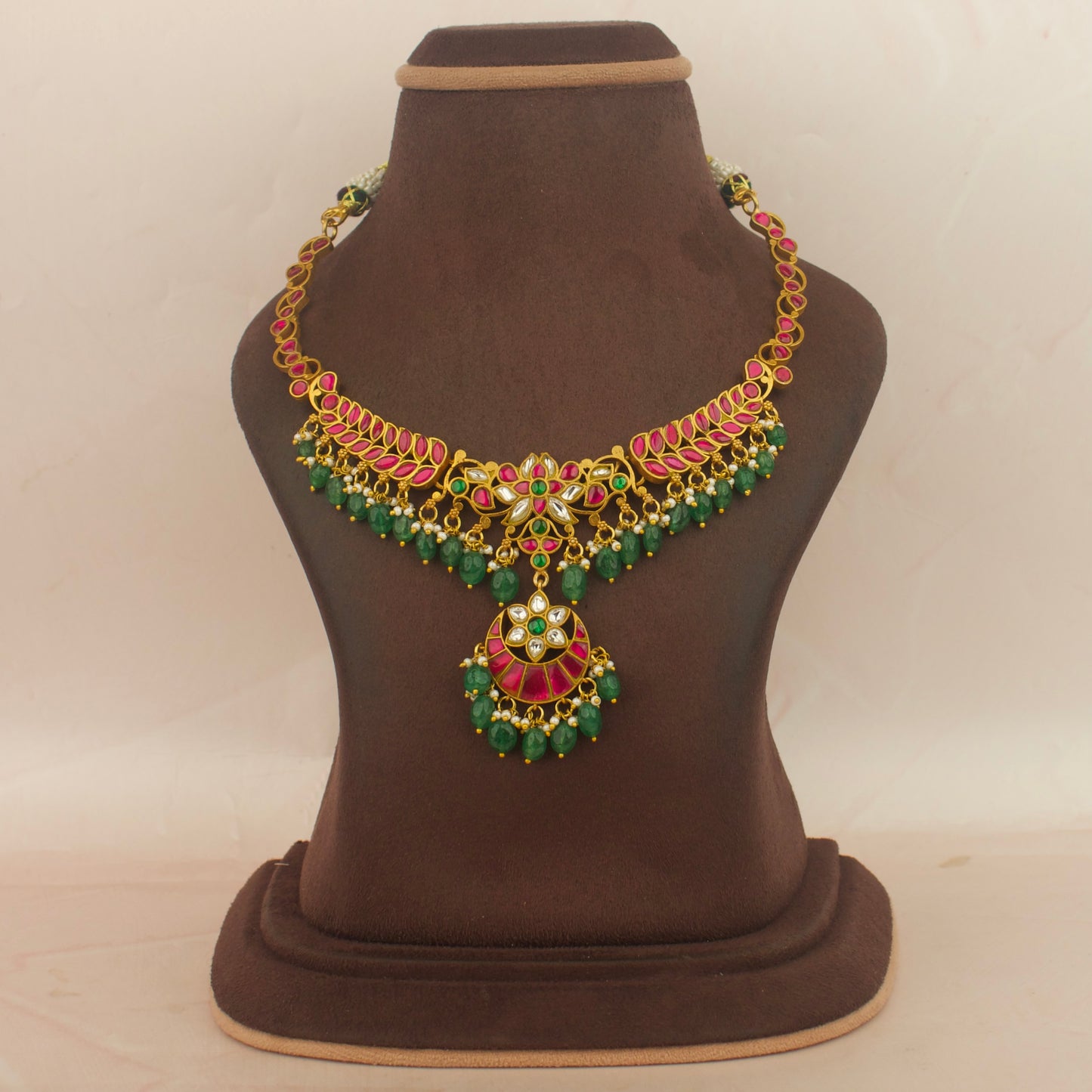 Opulent Jadau Kundan Short Necklace With Locket
