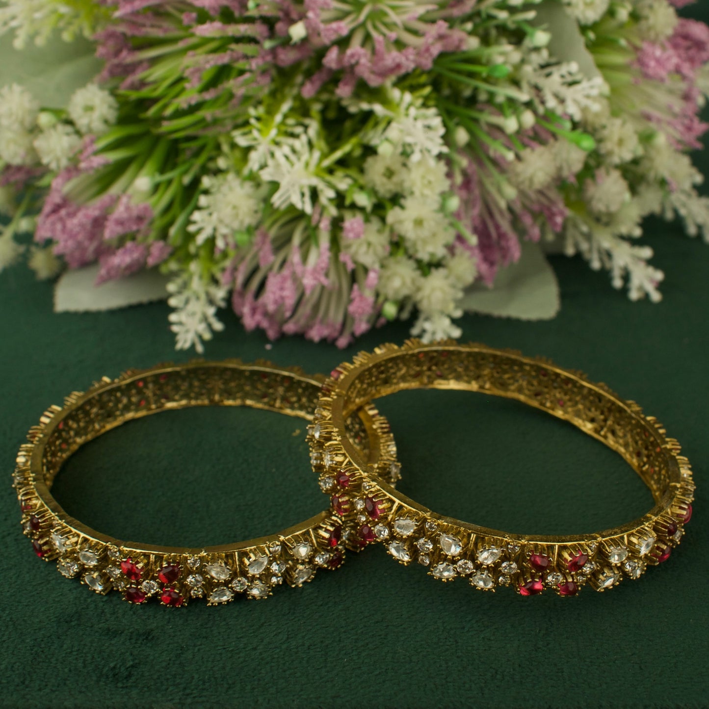 Lavish Design Fusion Kundan & Polki Victorian Bangles
