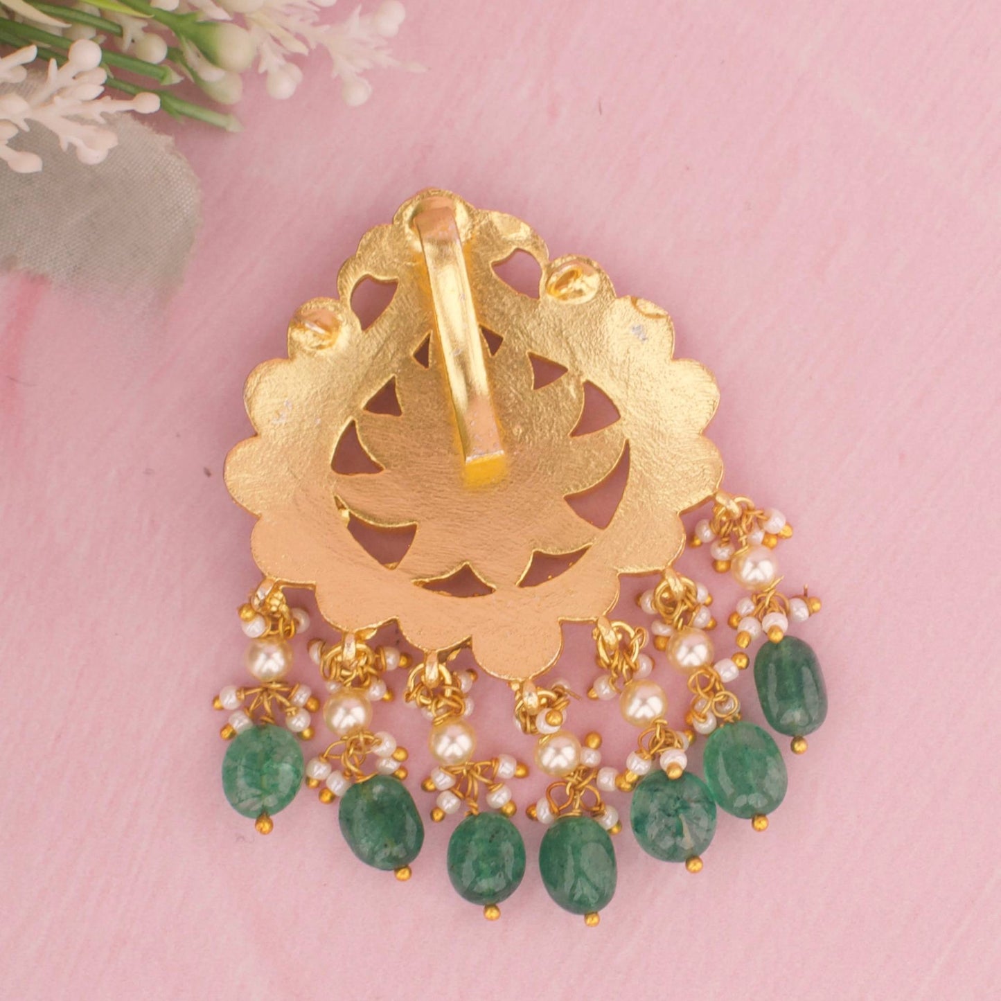 Classy Jadau Kundan Pendant With Emerald Drops