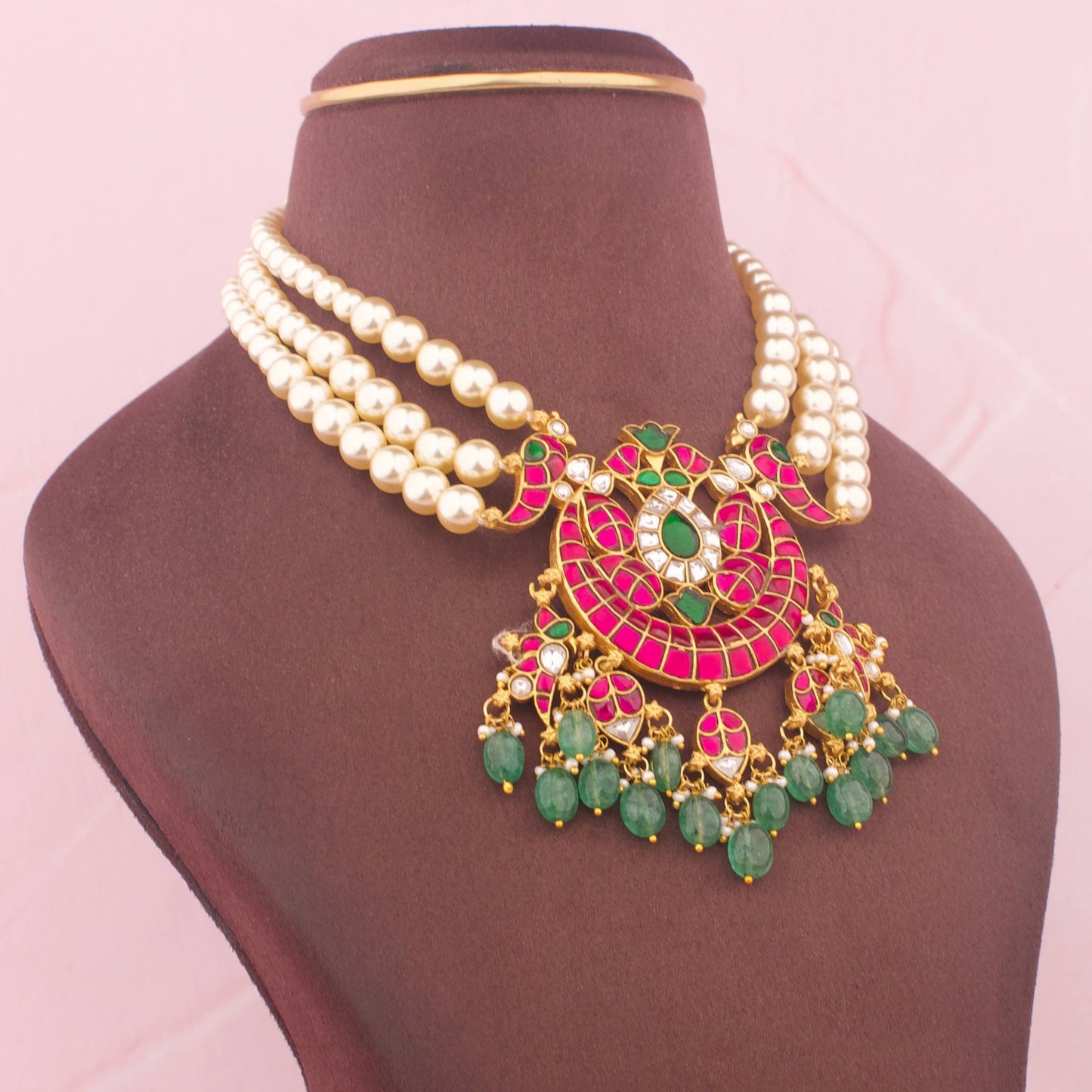 Traditional Jadau Kundan Pearl Choker Necklace