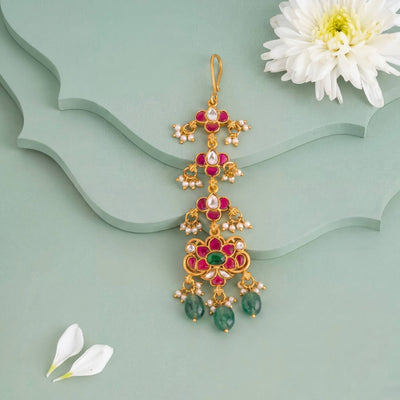 Mini Jadau Kundan Maang Tikka With Emerald Beads
