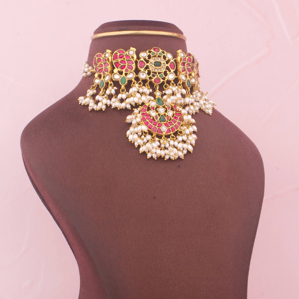 Royal Jadau Kundan Choker With Guttapusalu Hanu