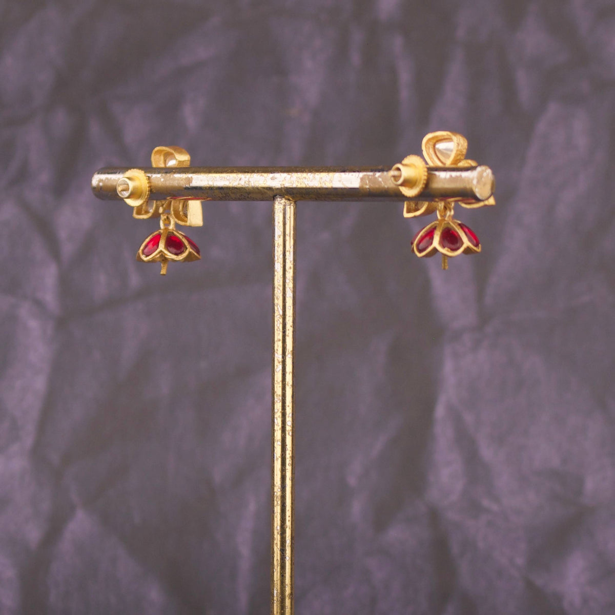 Minimal Jadau Kundan Stud Earrings