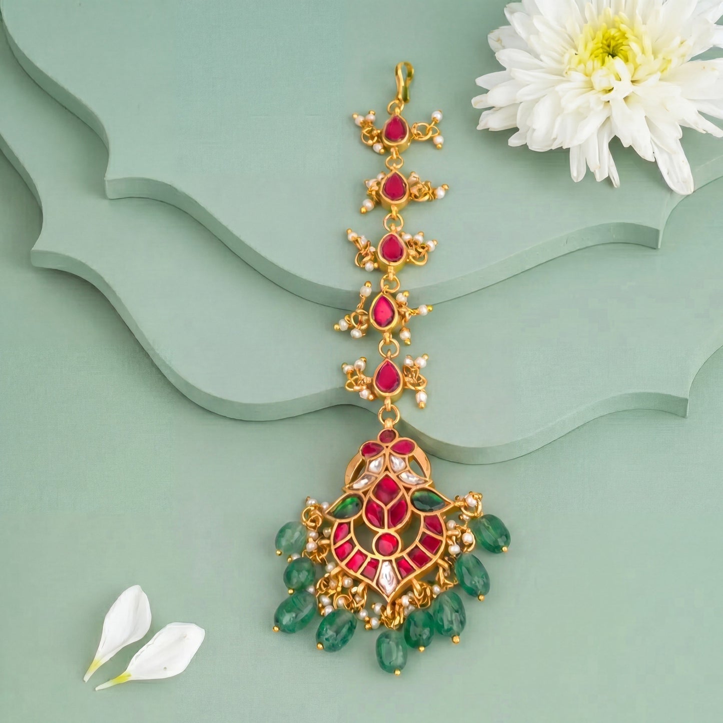 Premium Regal Jadau Kundan Maang Tikka With Green Drops adorned with emerald beads