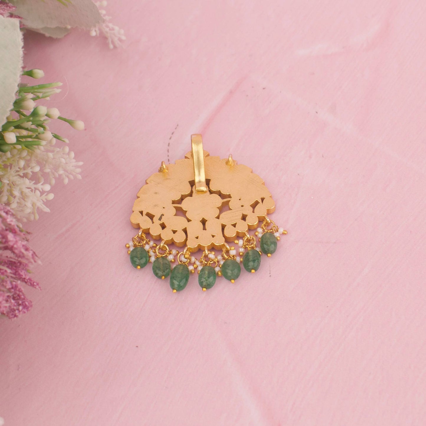 Antique Jadau Kundan Pendant With Green Beads