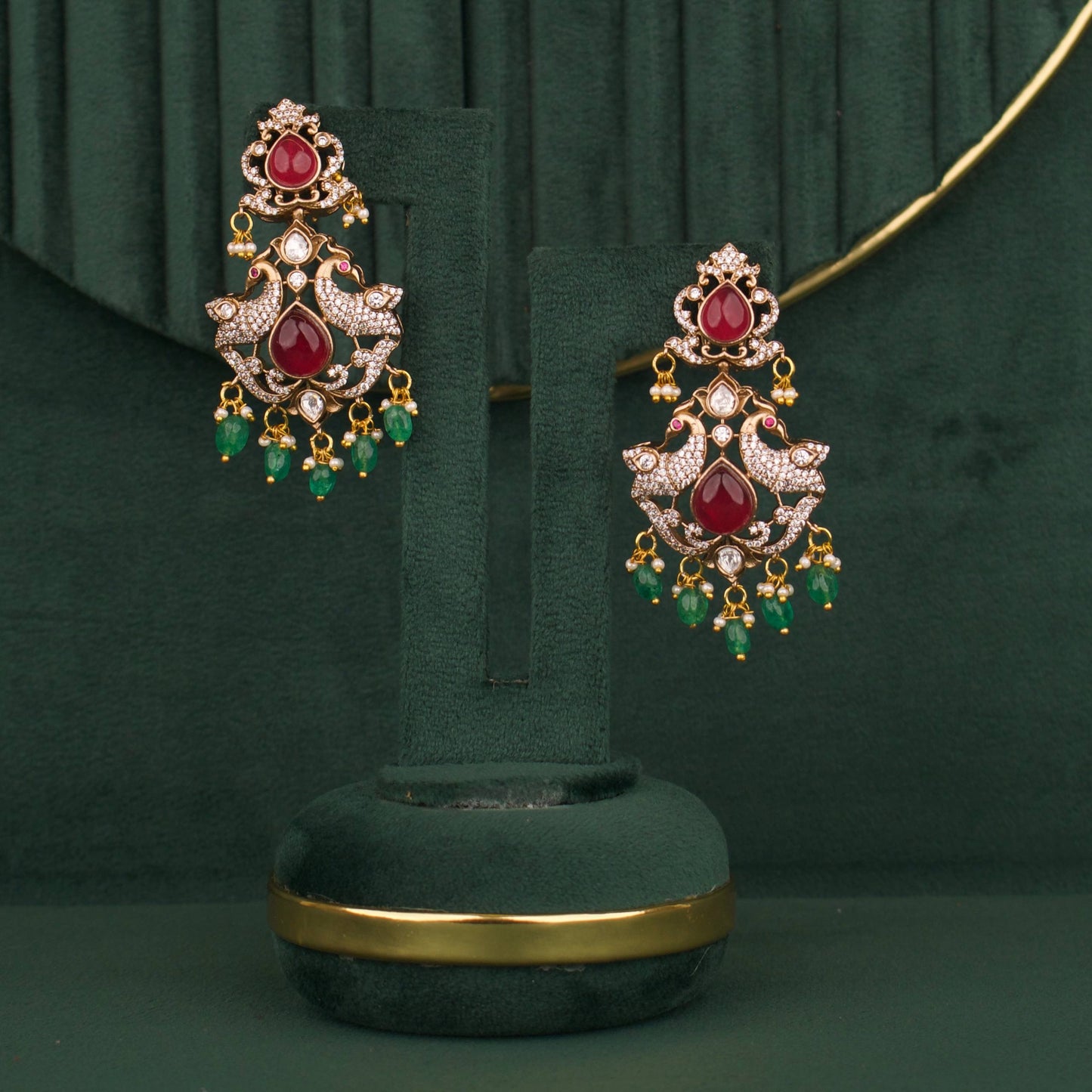 Stylish Designer Fusion Moissanite Polki Necklace With Matching Earrings