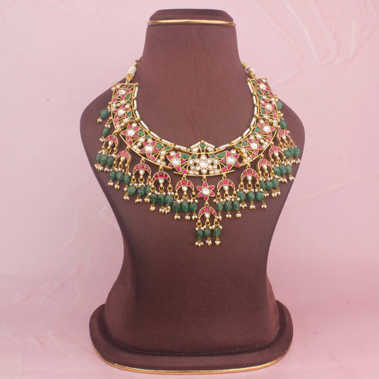 Statement Jadau Kundan Necklace With Kundan Droplet Hangings
