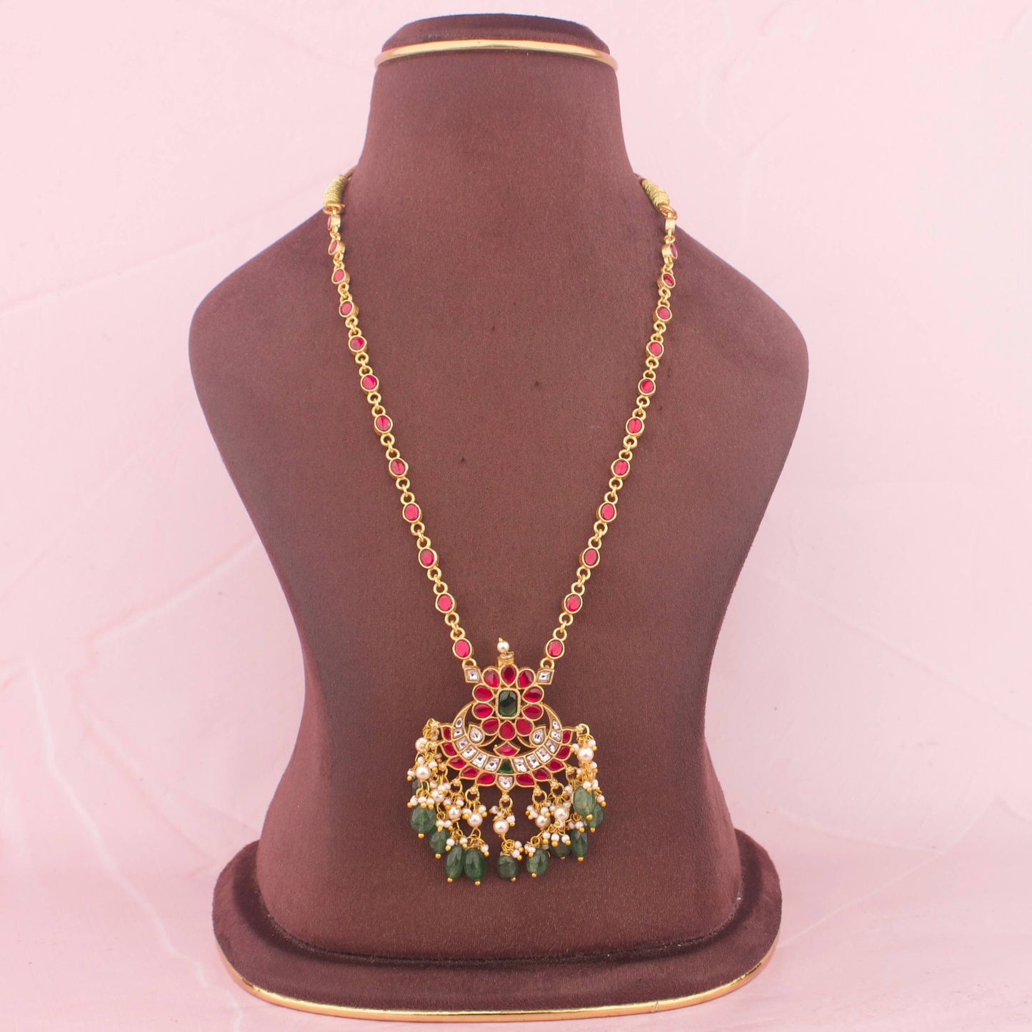 Simple Jadau Kundan Necklace With Emerald Drops