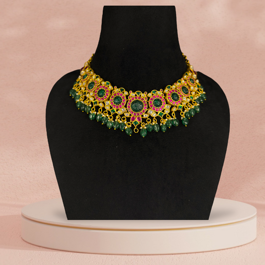 Radiant Charm: Jadau Kundan Necklace with 22k gold plating This product belongs to Jadau Kundan jewellery Category