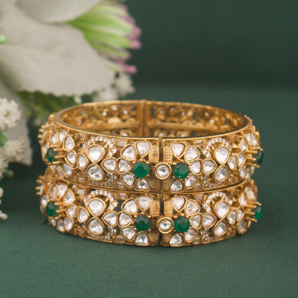 Exquisite Victorian Polki Kundan Bangles With Green Stones