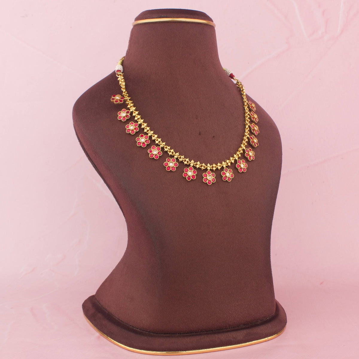 Gold Style Jadau Kundan Floral Necklace With Earrings Close-up Design & Gemstone Detailing - Dulhan Jewels