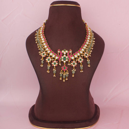 Sleek Jadau Kundan Necklace With Beads & Pearls Hangings
