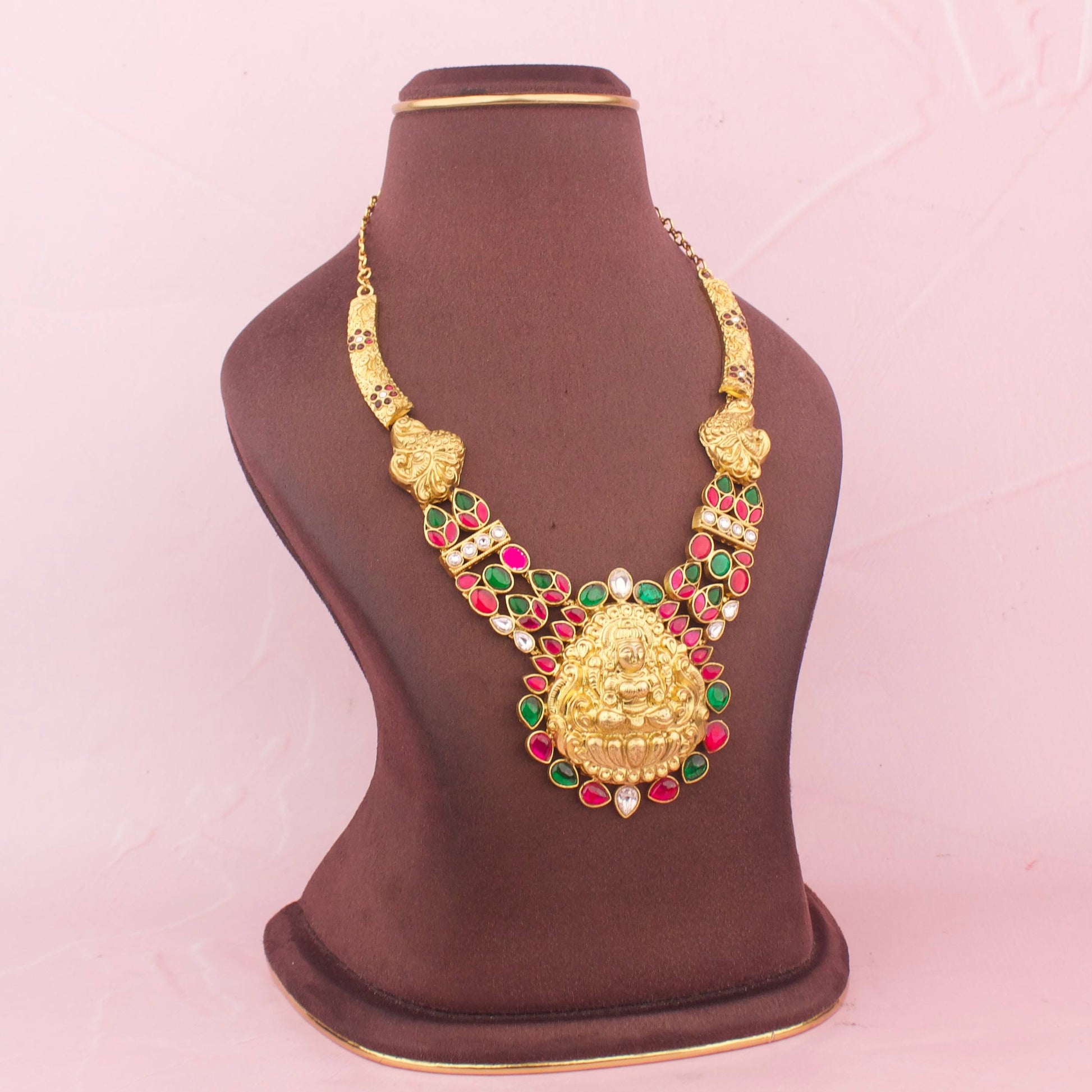 Close-Up Detail View of Majestic Jadau Kundan Kanti Necklace with Goddess Lakshmi Motif | Dulhan Jewels