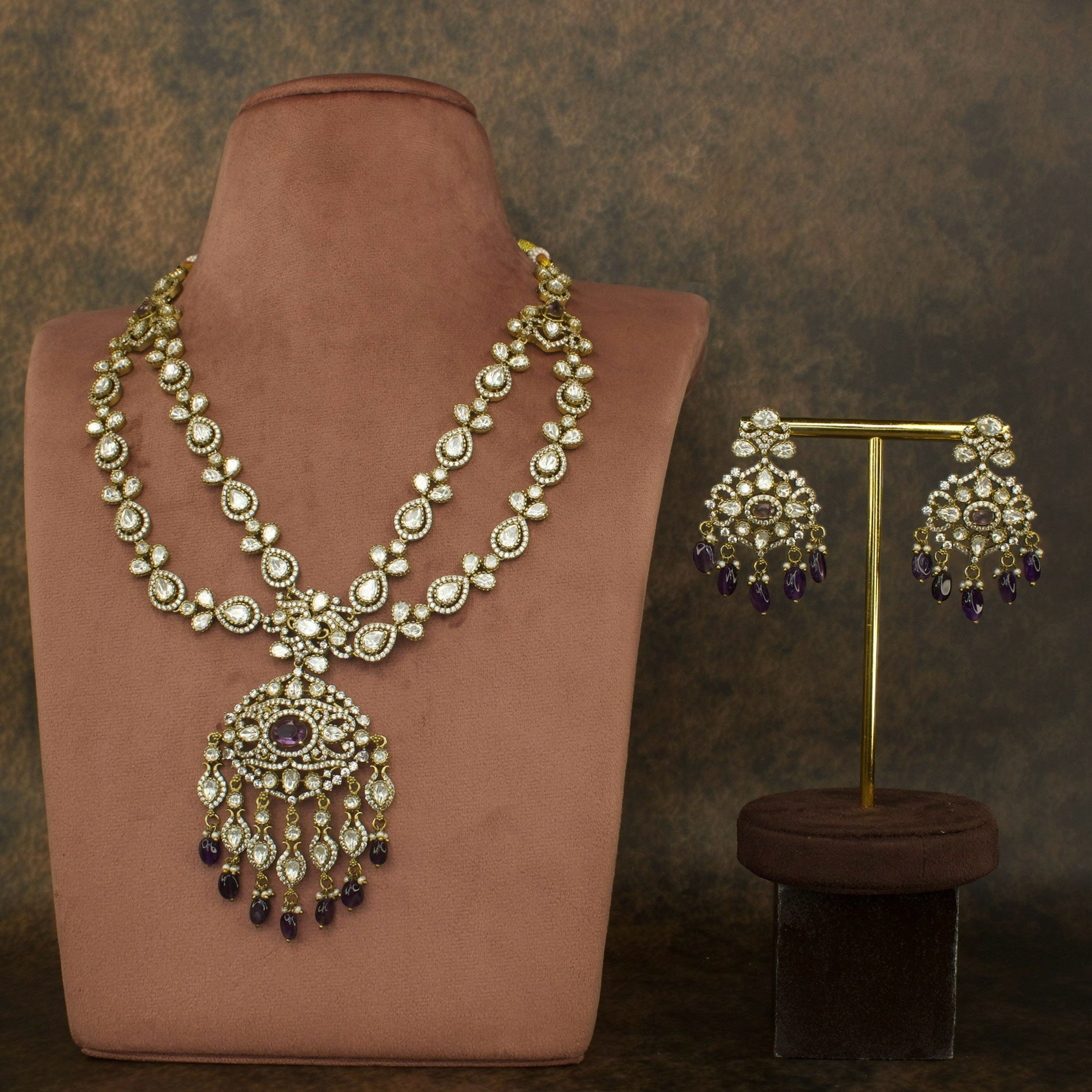 Opulent Charm: Victorian Polki Short Necklace Set with High quality Victorian finishing 