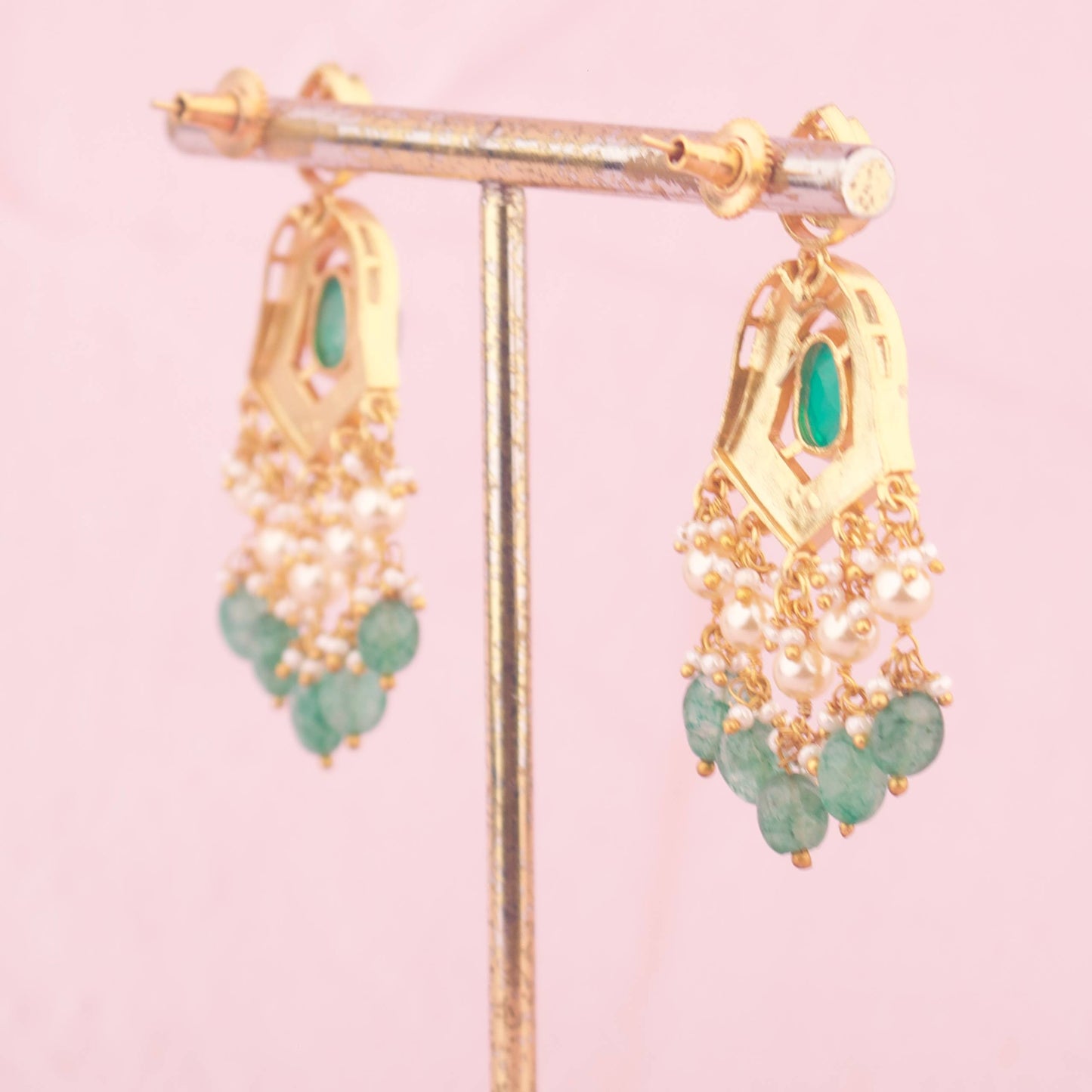 Ethnic Jadau Kundan Necklace Set With Green Beads And Earrings