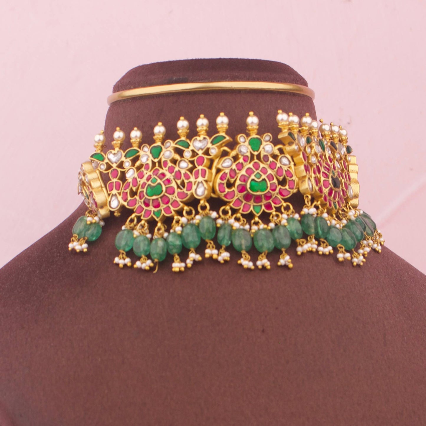 Close-Up Detail View of Heritage Jadau Kundan Statement Choker With Emerald Drops | Dulhan Jewels