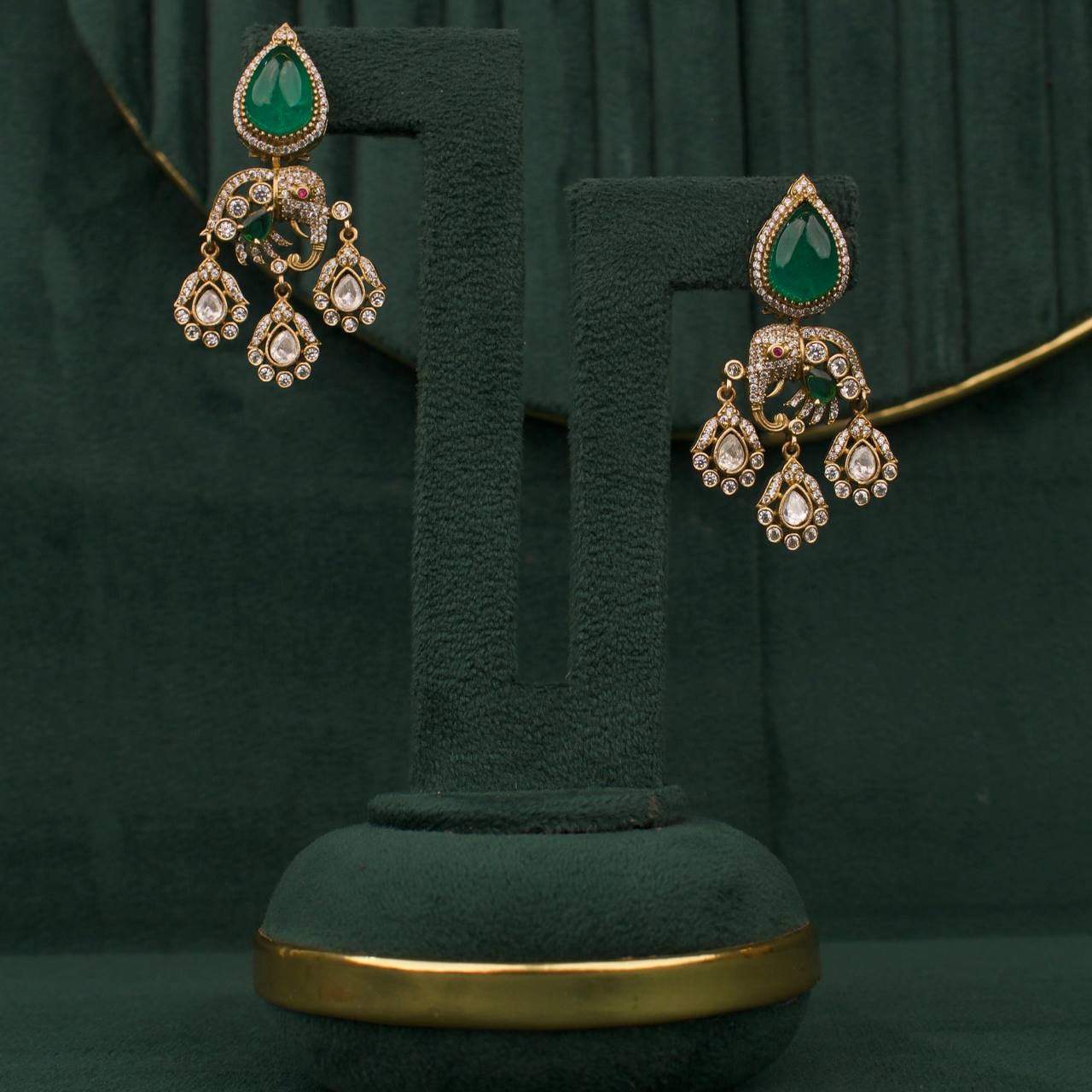 Bridal Victorian Polki Necklace Set With Matching Earrings