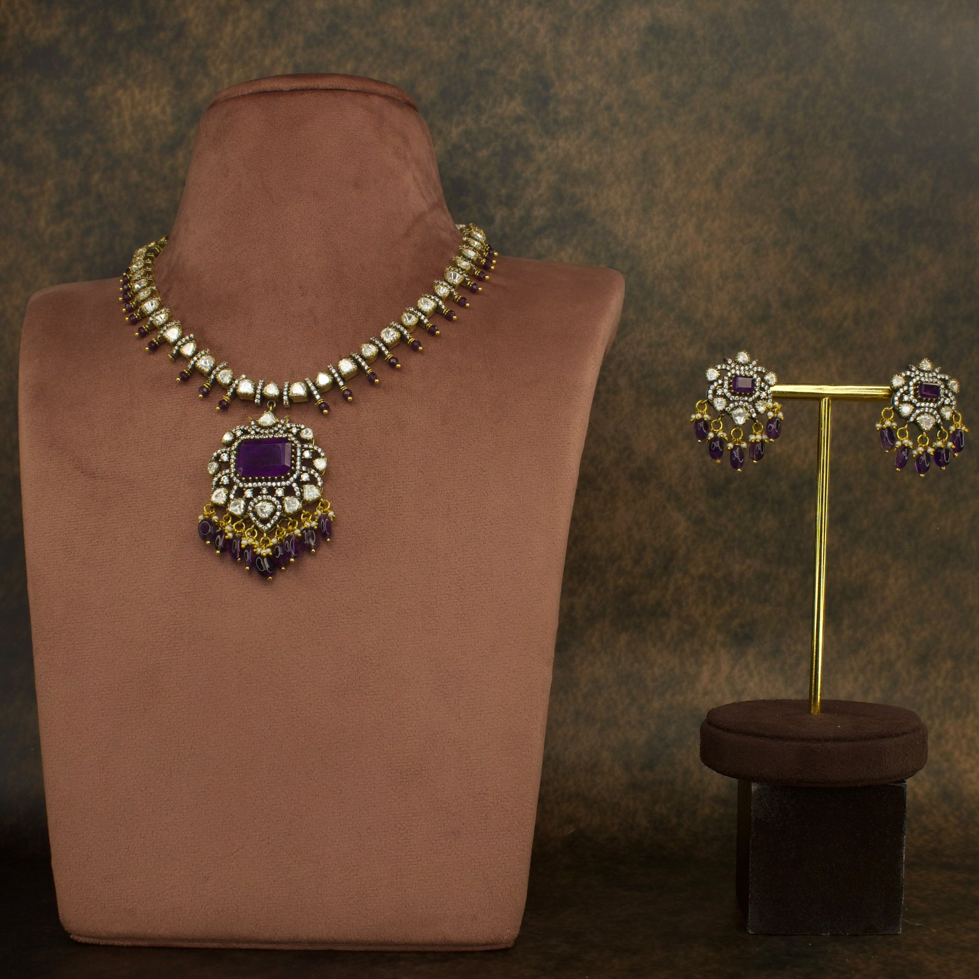 Sleek Victorian finish polki necklace set with earrings with hish quality victorian finish