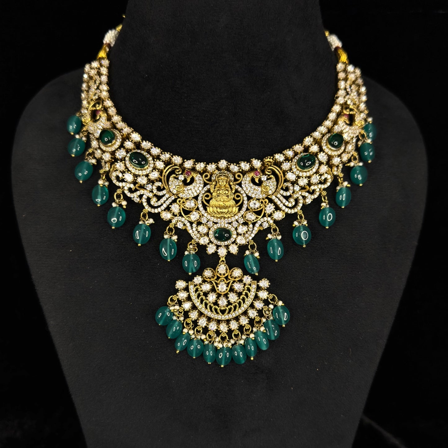 Divine Victorian Necklace Set with Laxmi Devi motif