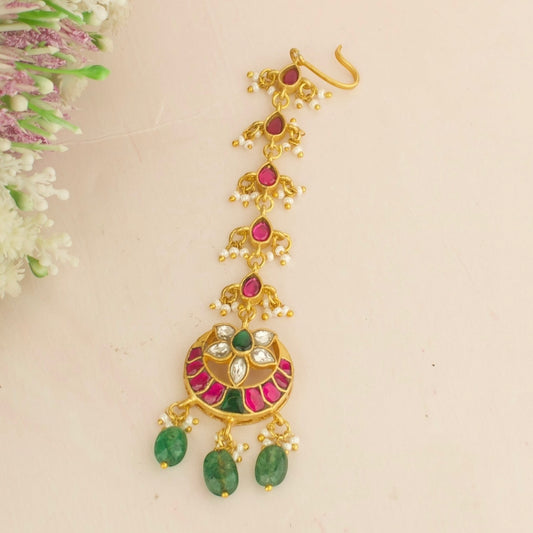 Gold chain Flower design Jadau Kundan Maang Tikka with Green Beads