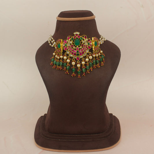 Majestic Kundan Choker Necklace with Emerald and Ruby Hues