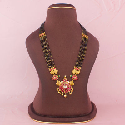 Jadau Kundan Necklace With Temple Style Pendant