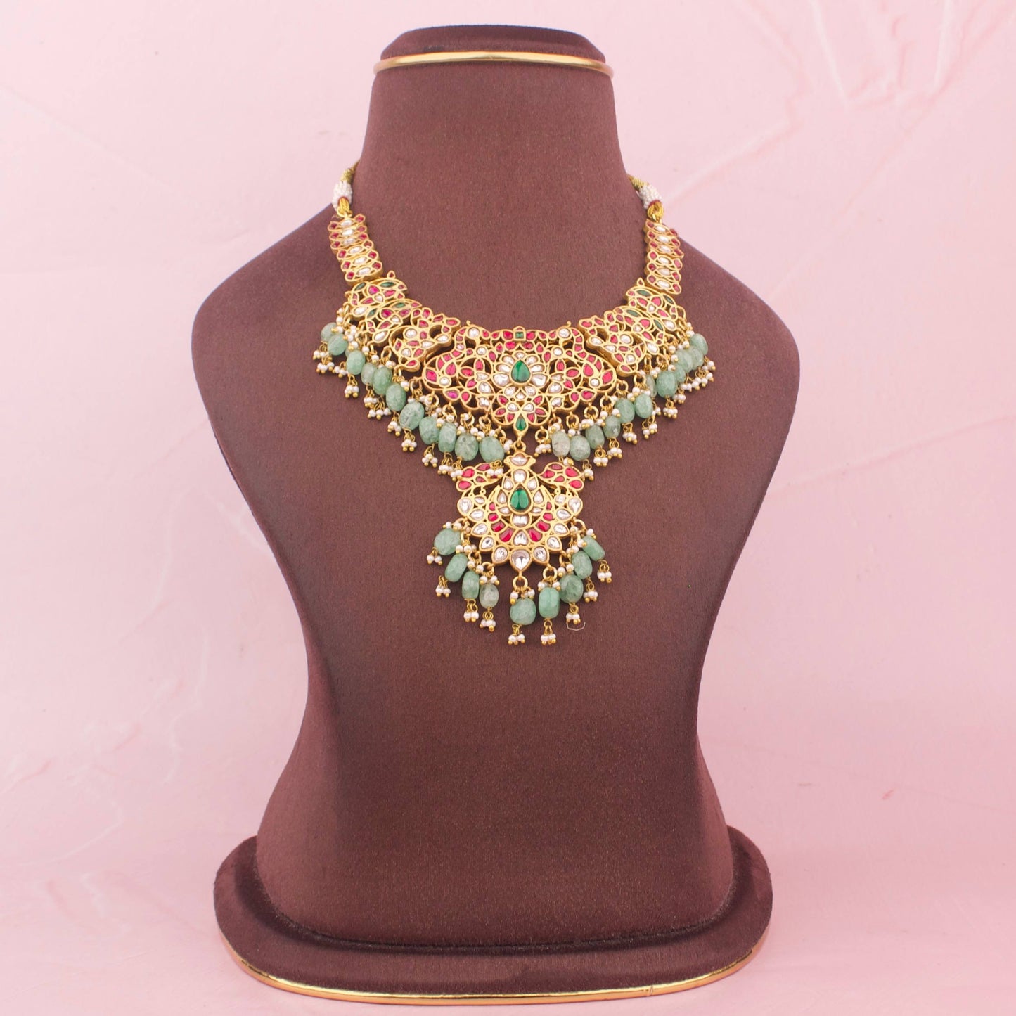 Sleek Jadau Kundan Short Necklace With Locket - Premium Indian Ethnic Jewelry | Dulhan Jewels