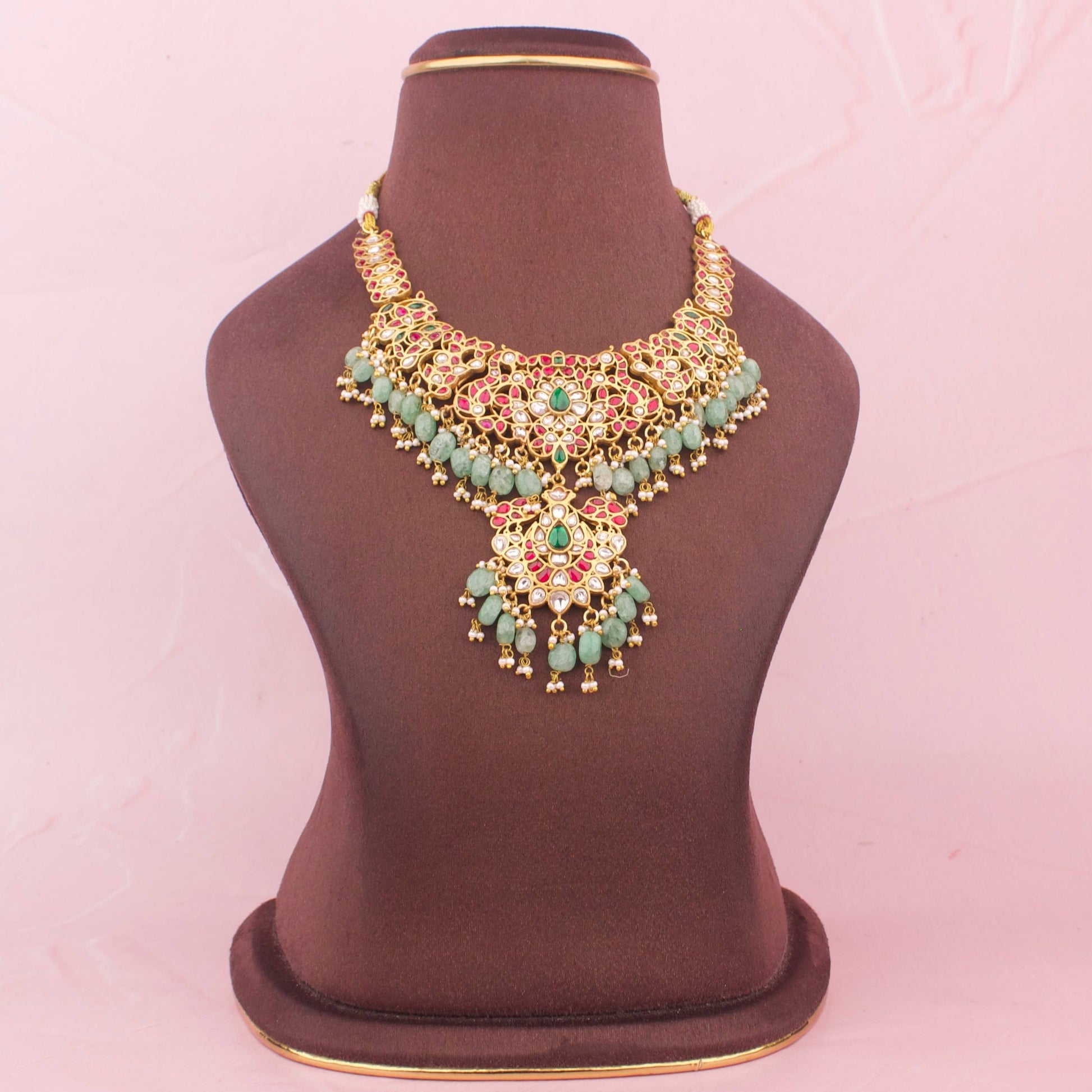 Sleek Jadau Kundan Short Necklace With Locket - Premium Indian Ethnic Jewelry | Dulhan Jewels