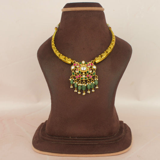 Jadau Kundan Pendant With Sleek Floral Design Kanti Nekclace