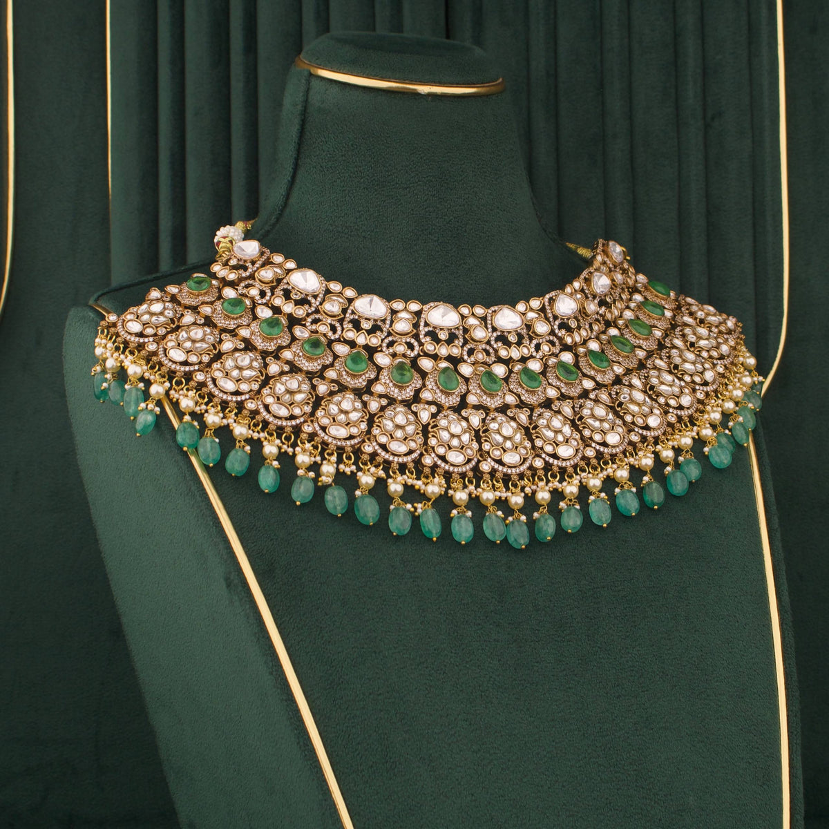 Royal Victorian Choker Necklace With Matching Earrings