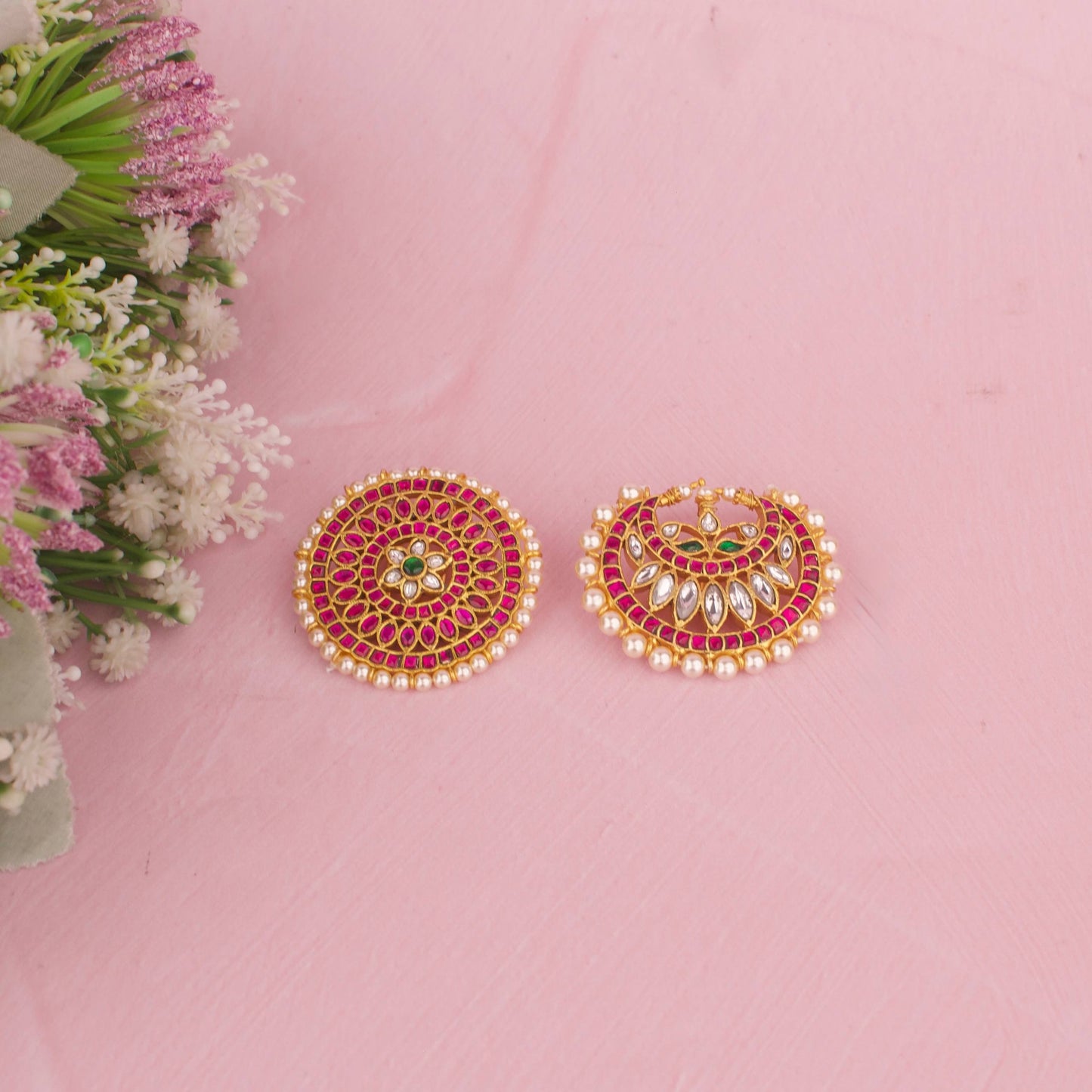 Royal Jadau Kundan Hair Pin With Ruby Stones And Pearl Border