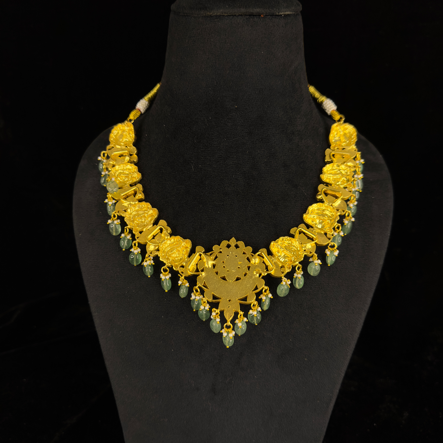 elegant Floral Motif Jadau Kundan Necklace with Green Beads with 22k gold platingThis Product Belongs to Jadau Kundan Jewellery Category