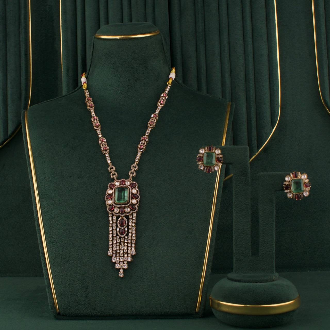 Elegant Victorian Cz Necklace With Studs