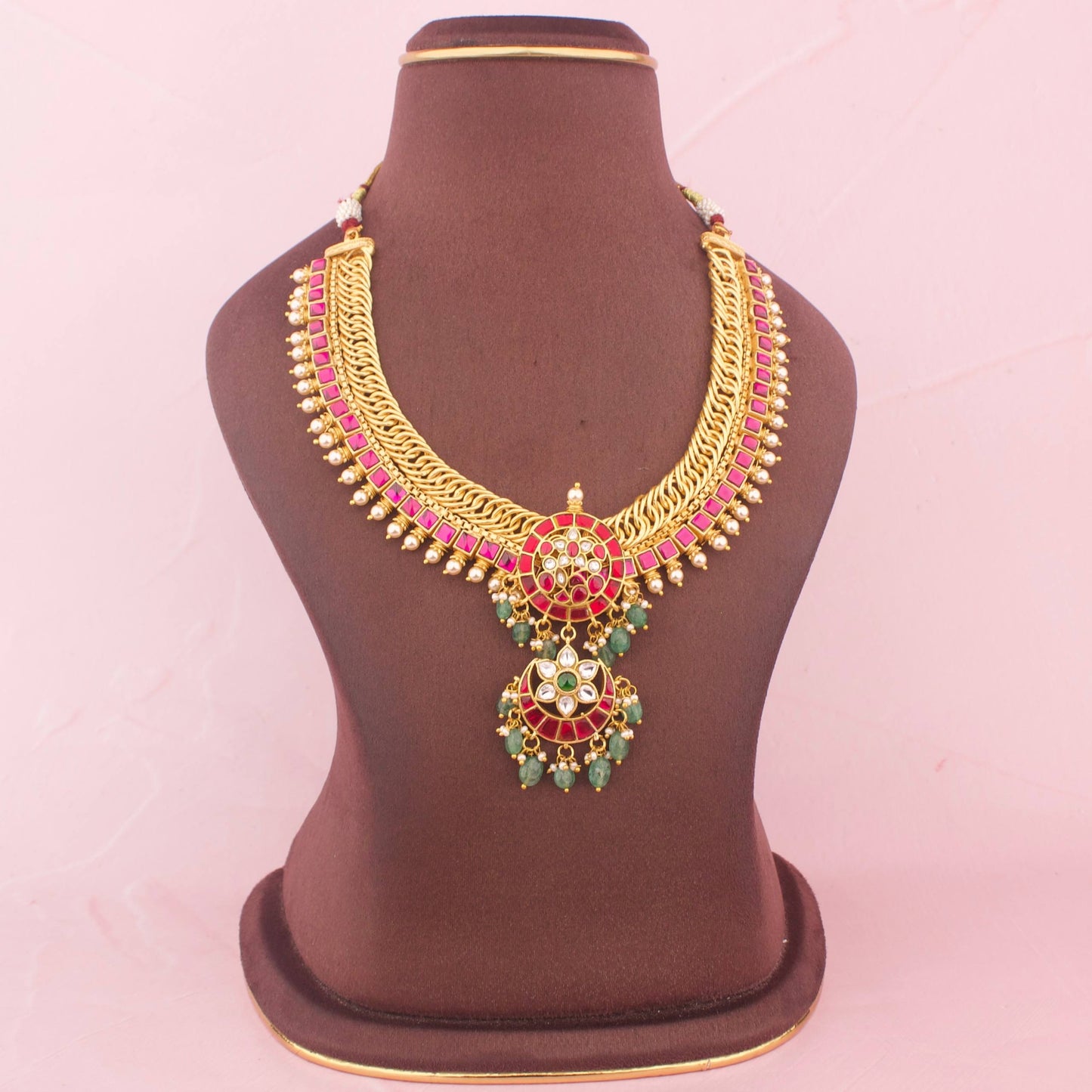 Traditional Jalebi Jadau Kundan Necklace With Emerald Beads
