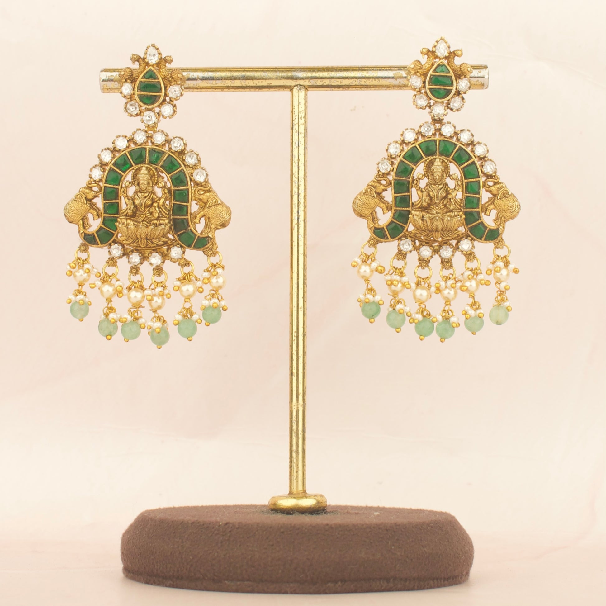 Timeless Divine Laksmi Devi and Elephant Design Jadau Kundan Short Necklace Antique Necklace