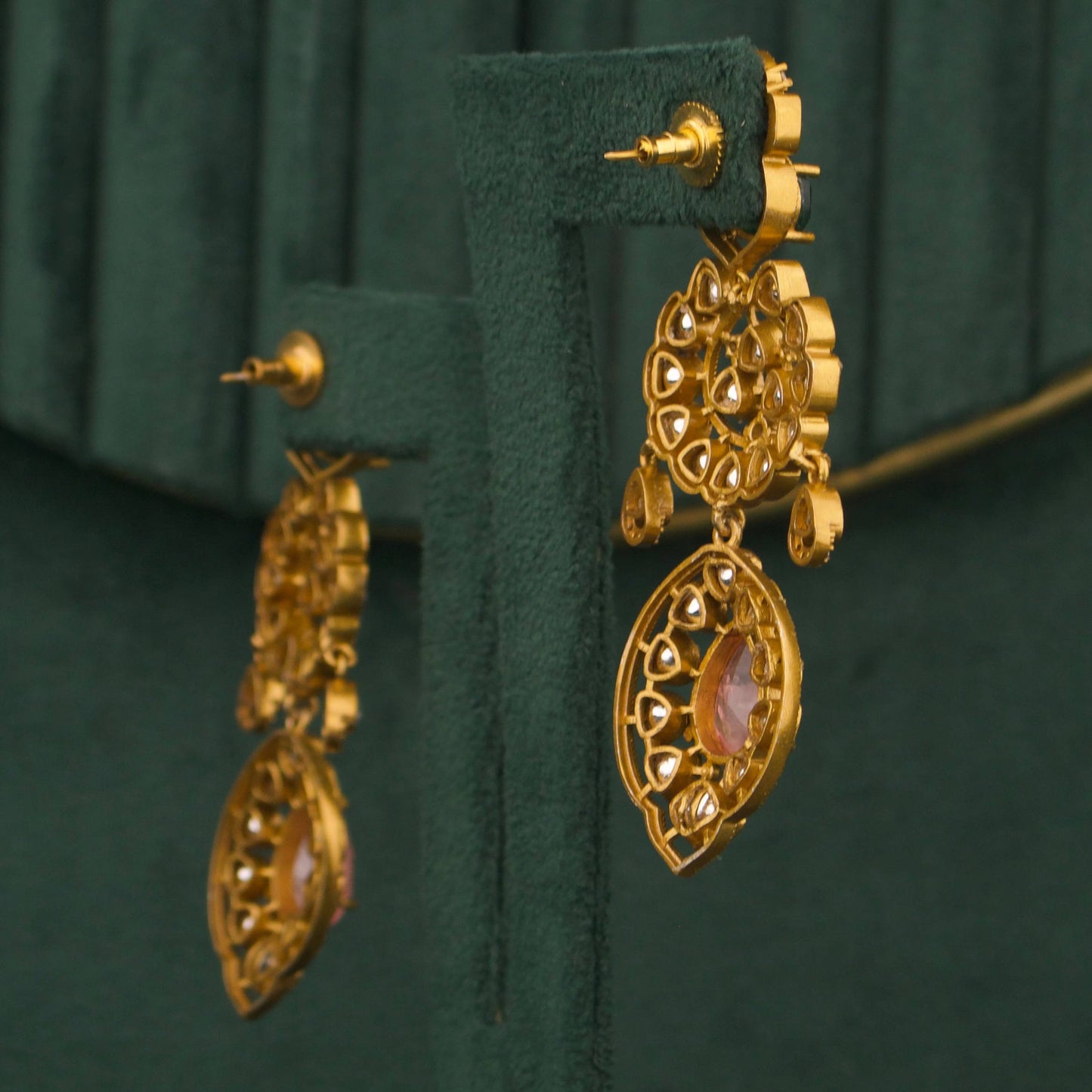 Exquisite Victorian Bridal Choker Necklace Set with Earrings And Maang Tikka
