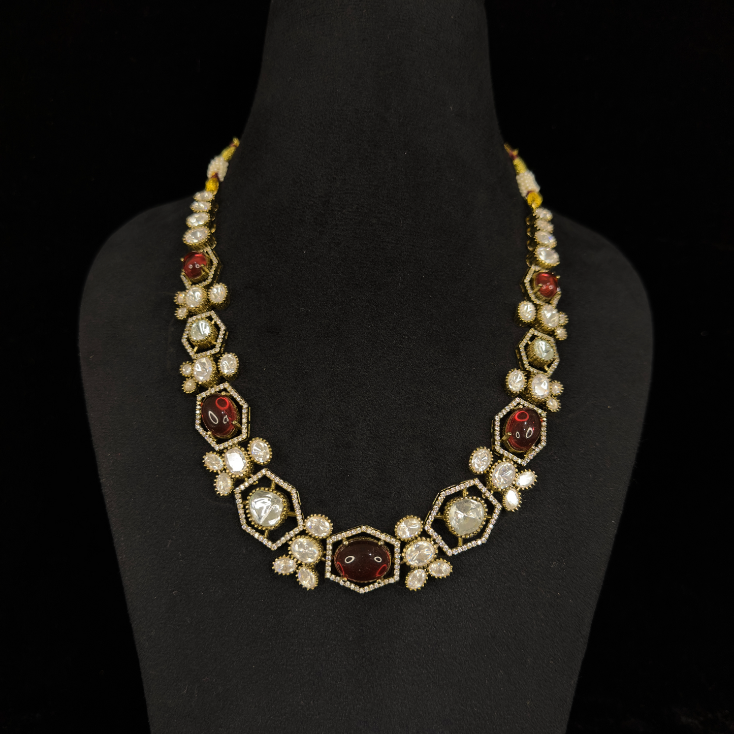 Antique Victorian Necklace with Polki Kundan Stones and earrings