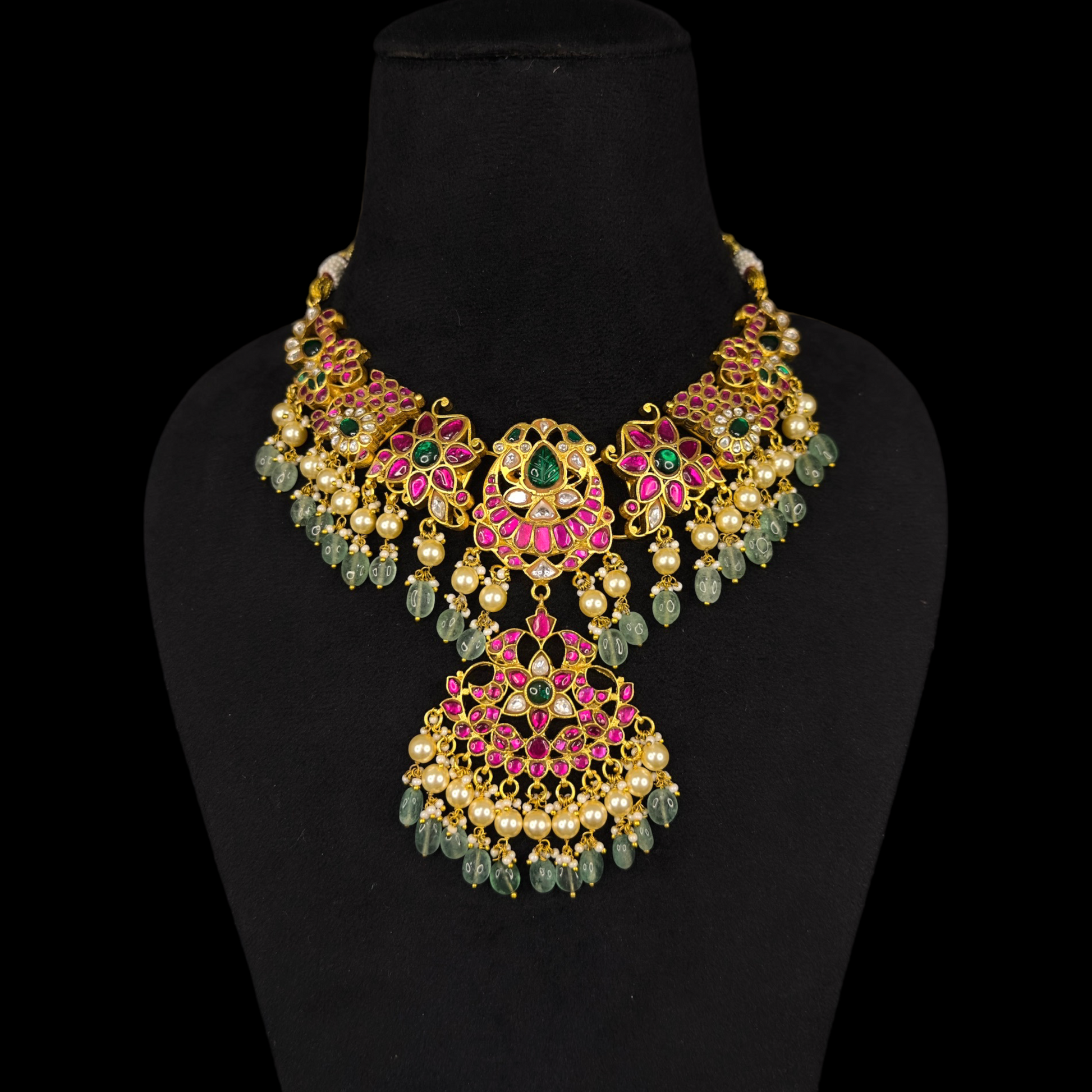 Regal Jadau Kundan Necklace with Ornate Pendants with 22k gold plating This product belongs to Jadau Kundan jewellery Category
