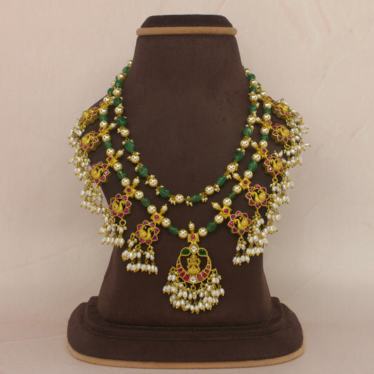 Two Layered Beads Mala in Jadau Kundan Work with 22k gold plating. this product belongs to jadau kundan jewellery category