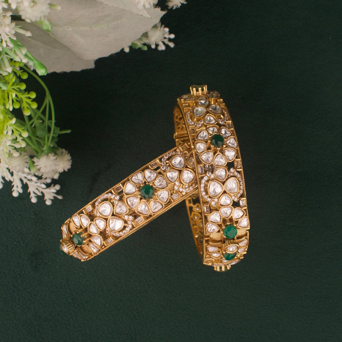Exquisite Victorian Polki Kundan Bangles With Green Stones