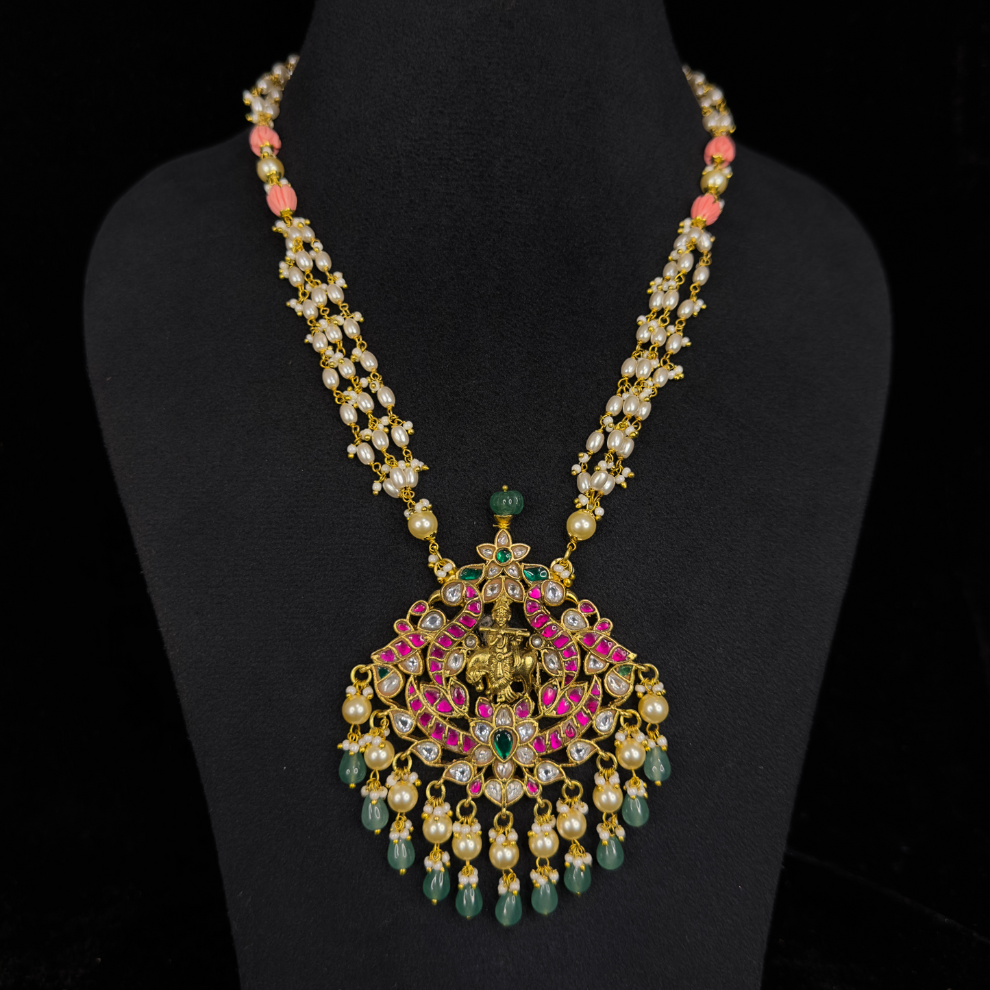 Lord Krishna Jadau Kundan Pendant With Pearl & Coral chain