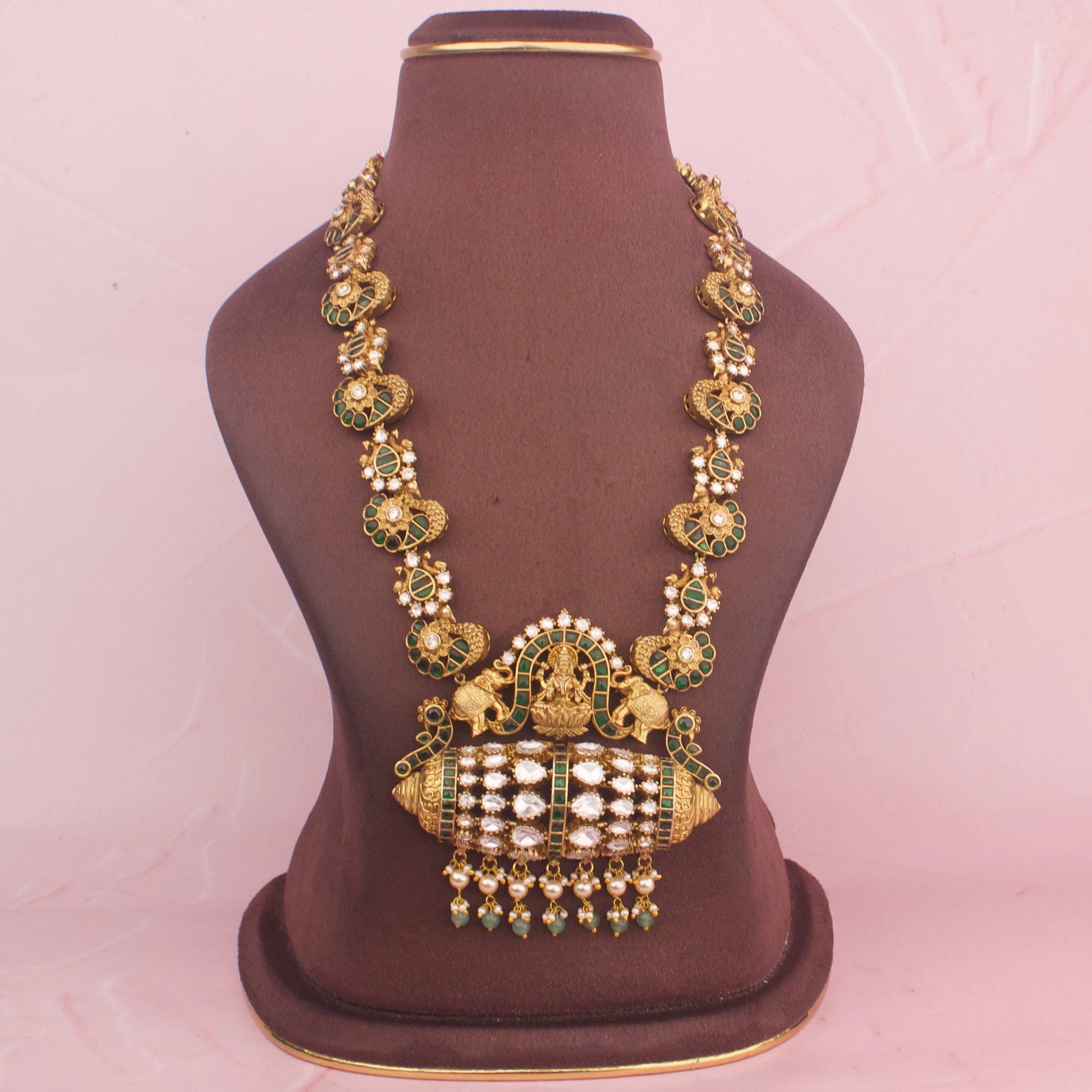 Close-Up Detail View of Timeless Divine Laksmi Devi and Elephant Design Jadau Kundan Short Necklace Antique Necklace | Dulhan Jewels