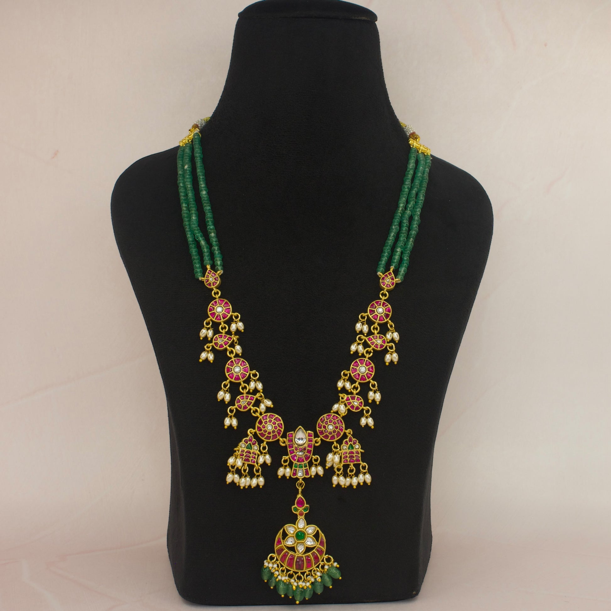 Traditional Style Jadau Kundan Green Beads Necklace with 22k gold plating. This Product belongs to Jadau Kundan jewellery Category