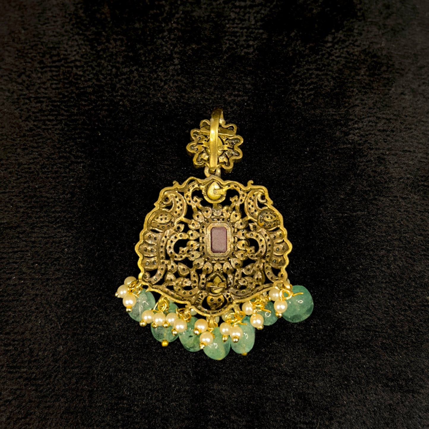 Elegant Victorian Pendant with AD stones