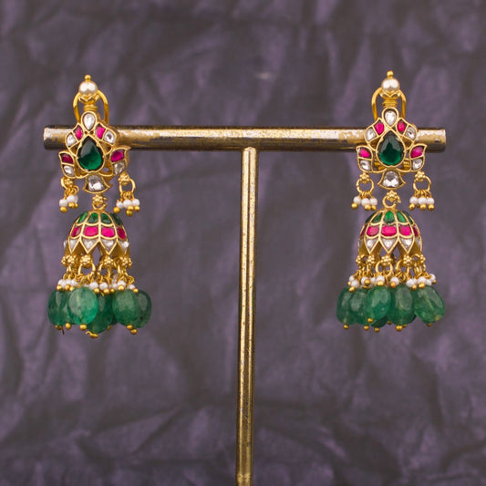 Elegant Jadau Kundan Jhumka Earrings With Green Drops
