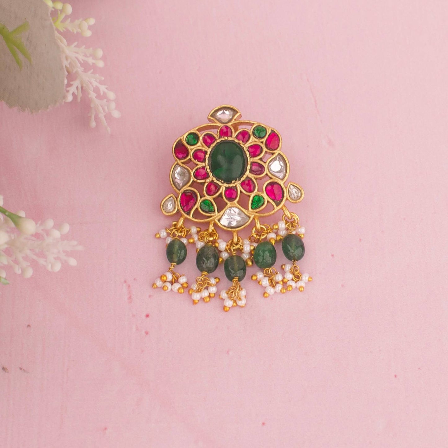 Floral Jadau Kundan Pendant With Green Beads
