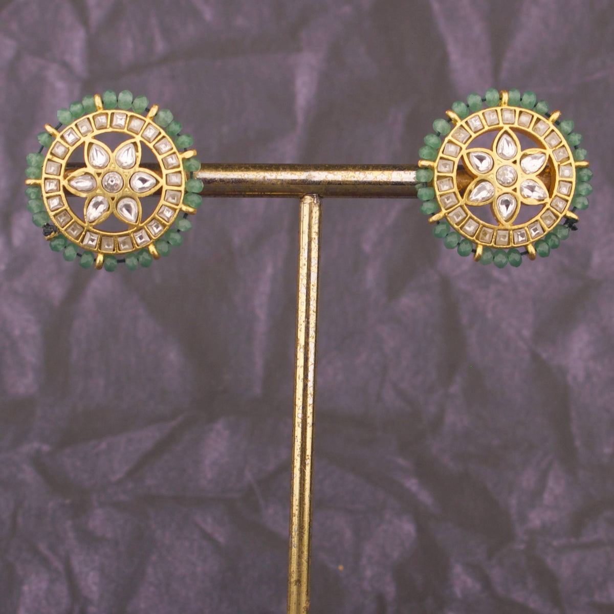 Dazzling Jadau Kundan Earrings With Stunning Stonework
