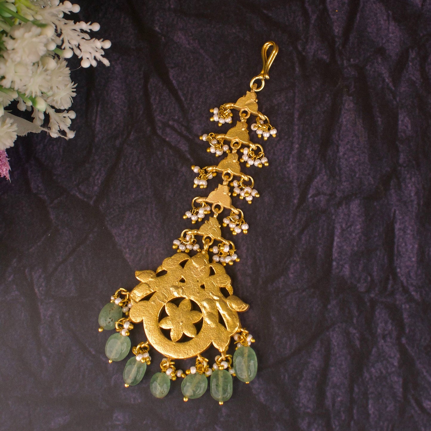 Majestic Jadau Kundan Maang Tikka Round Flower, Peacock Design ￼
