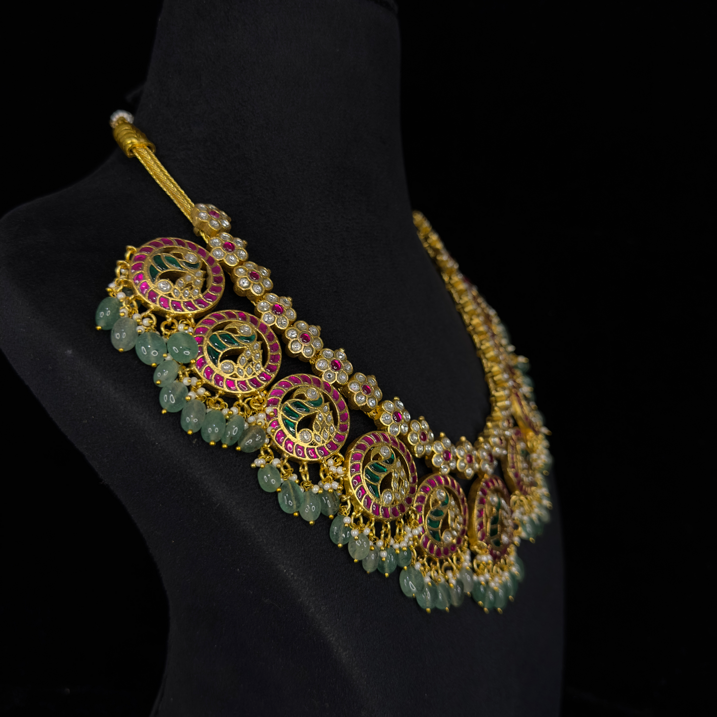 Jadau Kundan Bottumala Necklace with Emerald & Ruby Accents
