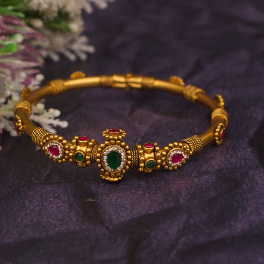 Antithesis Gold Style Single Kada